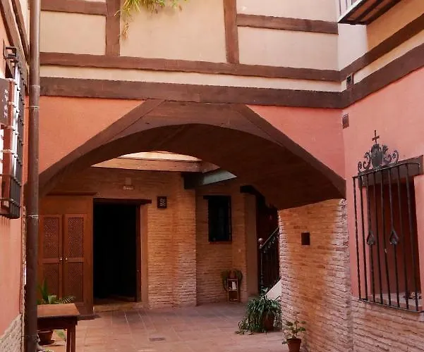 El Arco - Living Apartment